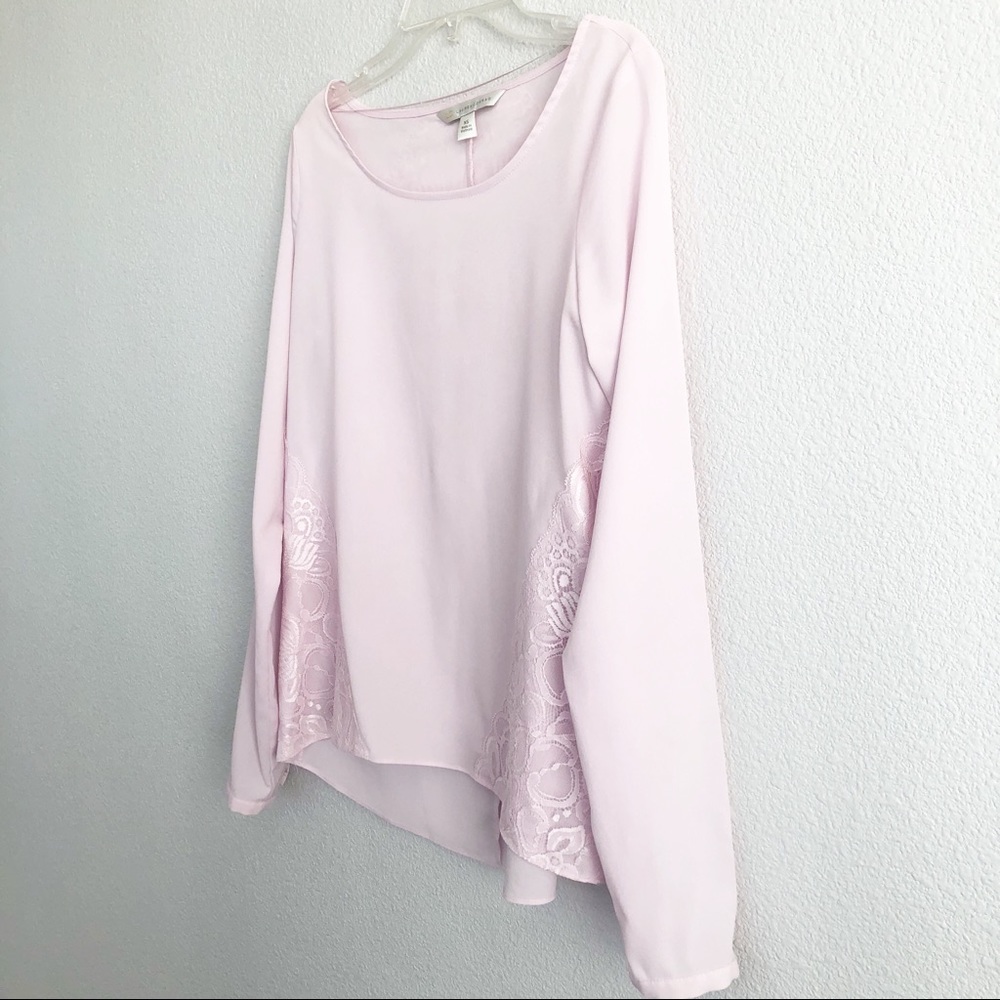 Lauren Conrad Blush Pink Long Sleeve Top w Lace XS